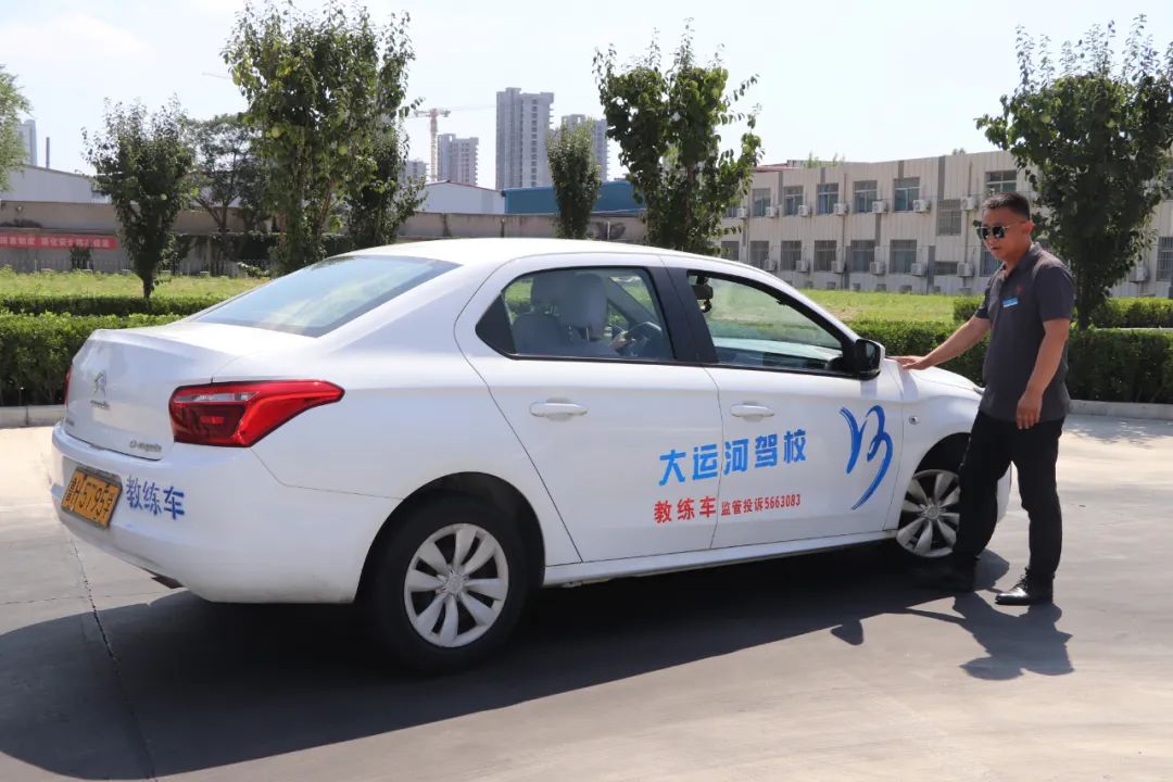 【濟寧大運河駕?！緾2自動擋車型，讓學(xué)車更簡單！(圖2)
