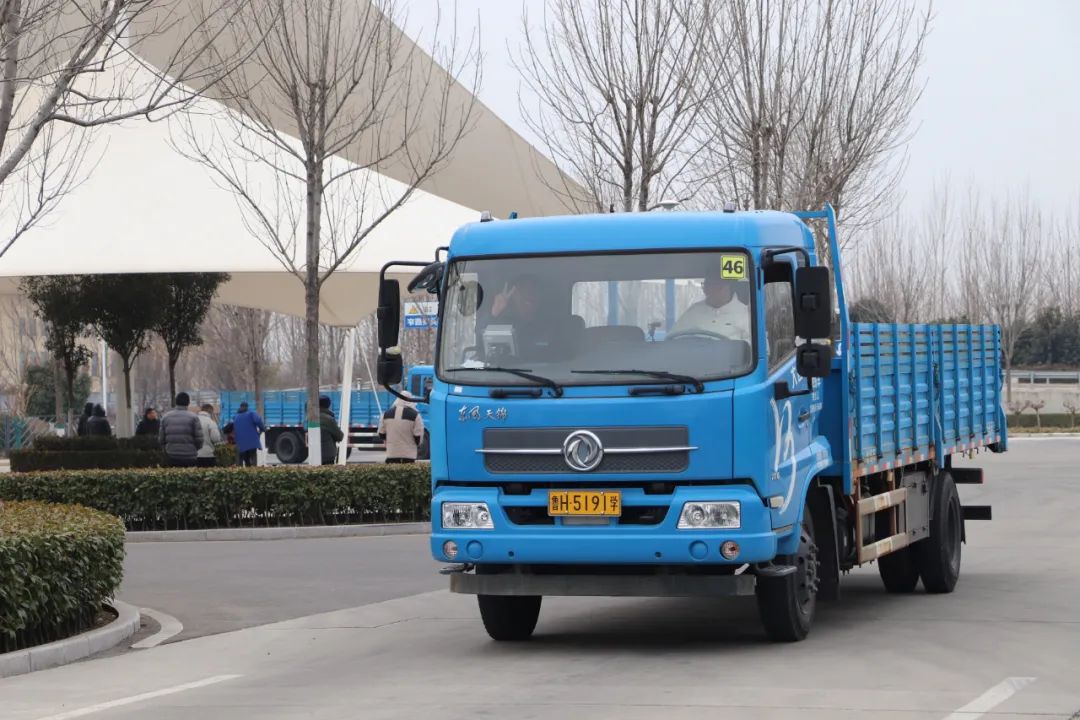 【濟寧大運河駕?！看筌嚒爸蓖ò唷比律?，設備車考試訓練！(圖2)